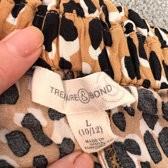 Treasure & Bond Nordstrom Cheetah pants Large 10/12 - Picture 2 of 3